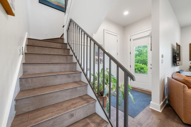 4904 Duval ST A, Austin, TX 78751