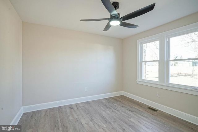 114 MT VERNON AVE, Vineland, NJ 08360