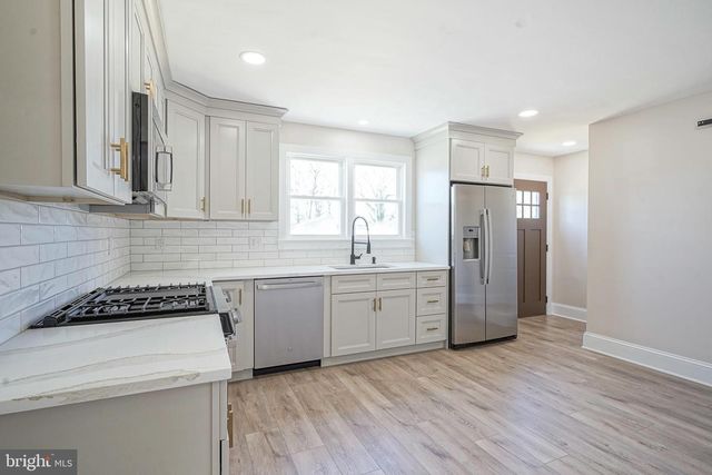 114 MT VERNON AVE, Vineland, NJ 08360