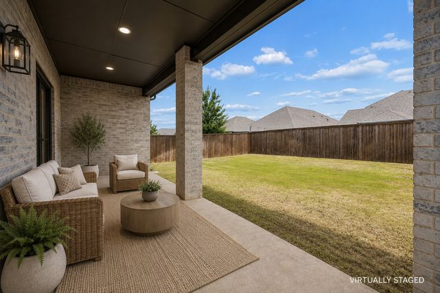 327 Brookview Drive, Lavon, TX 75166