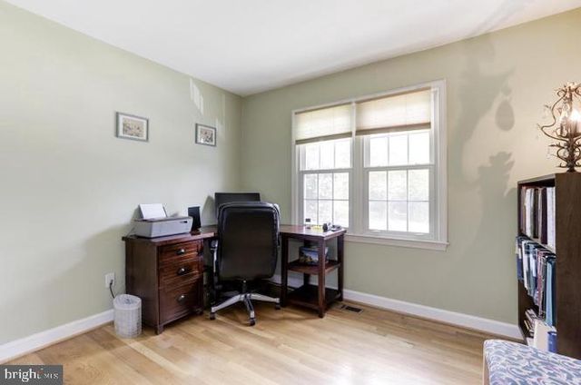 7893 GODOLPHIN DR, Springfield, VA 22153