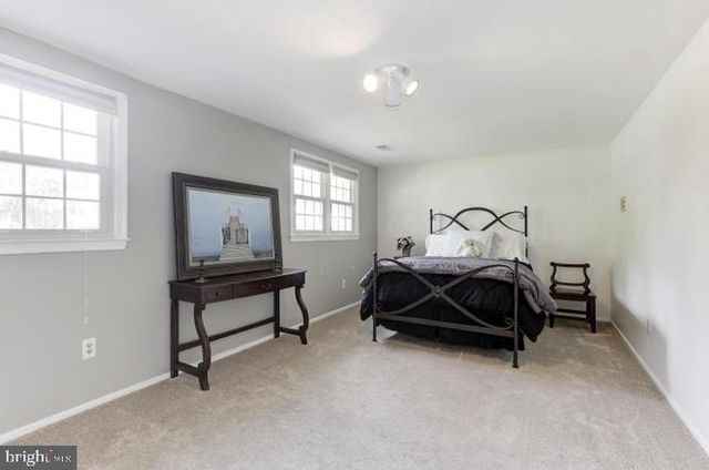 7893 GODOLPHIN DR, Springfield, VA 22153