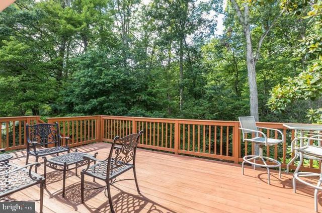 7893 GODOLPHIN DR, Springfield, VA 22153