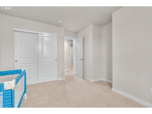 4231 Ne 184th St, Vancouver, WA 98686