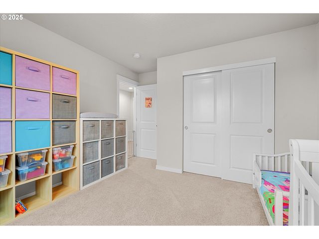 4231 Ne 184th St, Vancouver, WA 98686
