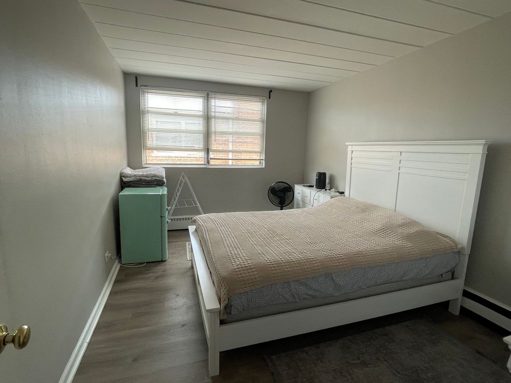 6833 N Oakley Avenue 3B, Chicago, IL 60645 — photo 5