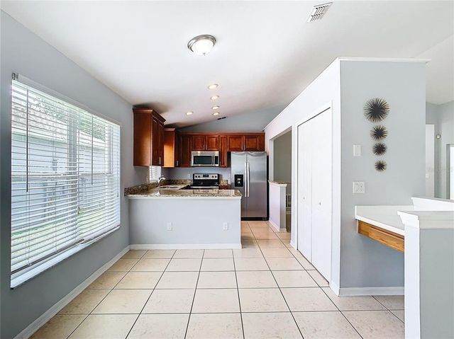 428 SHORT PINE CIRCLE, Orlando, FL 32807