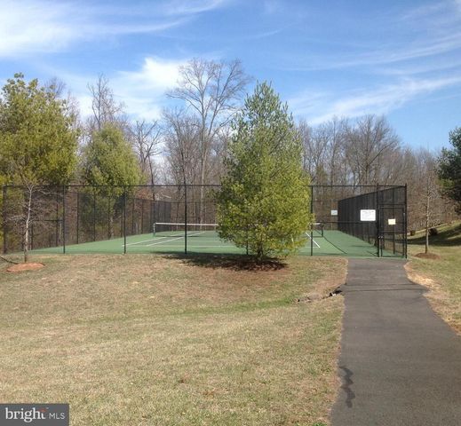 7209 BLADEN PL, Gainesville, VA 20155