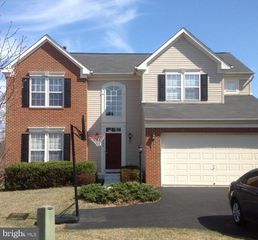 7209 BLADEN PL, Gainesville, VA 20155