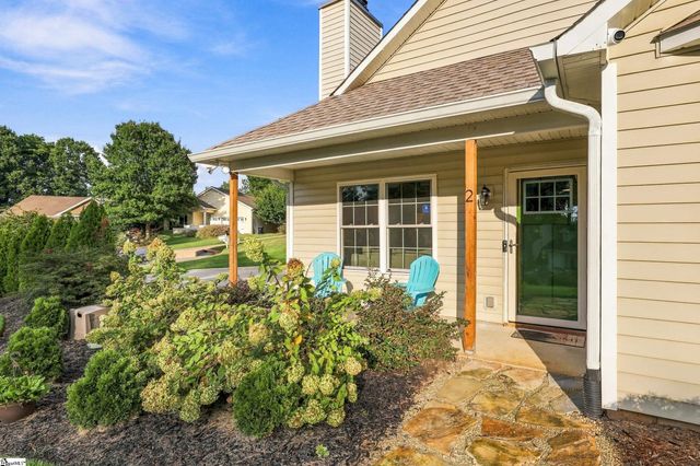 2 Pecan Grove Court, Travelers Rest, SC 29690