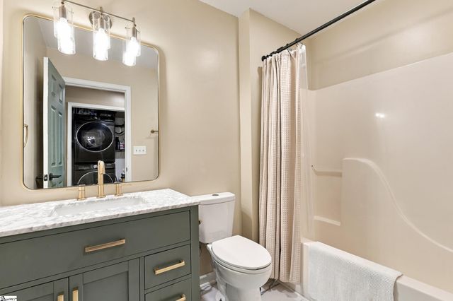 2 Pecan Grove Court, Travelers Rest, SC 29690