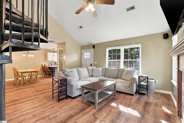 2 Pecan Grove Court, Travelers Rest, SC 29690