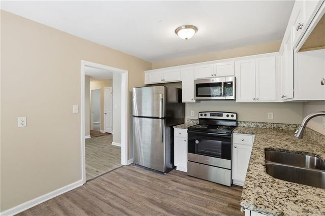 2225 Emerald Castle Drive, Decatur, GA 30035