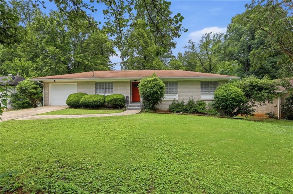2225 Emerald Castle Drive, Decatur, GA 30035