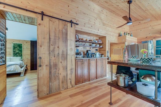 564C County Road 2400 Road N, Dewey, IL 61840