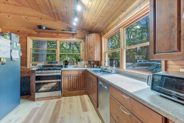 564C County Road 2400 Road N, Dewey, IL 61840