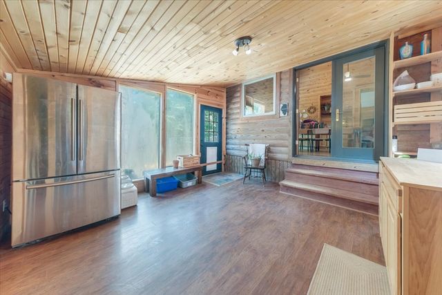 564C County Road 2400 Road N, Dewey, IL 61840