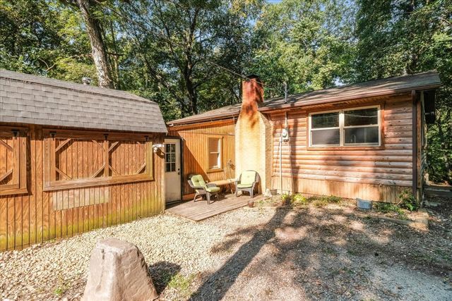 564C County Road 2400 Road N, Dewey, IL 61840