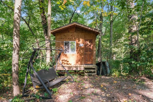 564C County Road 2400 Road N, Dewey, IL 61840