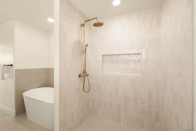 12421 Greens East Rd, San Diego, CA 92128