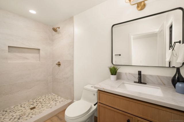 12421 Greens East Rd, San Diego, CA 92128
