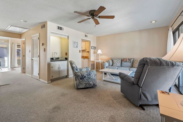 1000 11th Ave N Apt 128, North Myrtle Beach, SC 29582