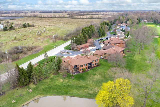 90 Golf View Lane A, Frankfort, IL 60423