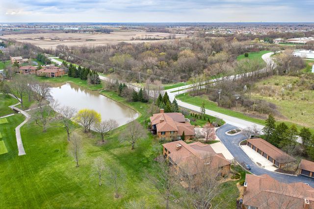 90 Golf View Lane A, Frankfort, IL 60423