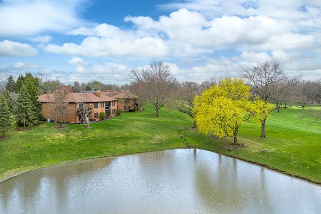 90 Golf View Lane A, Frankfort, IL 60423