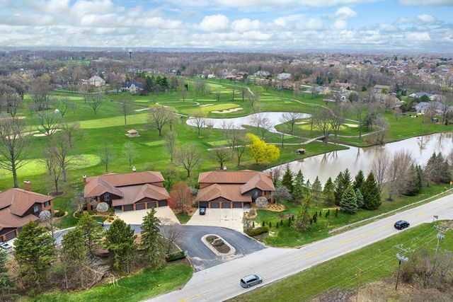 90 Golf View Lane A, Frankfort, IL 60423