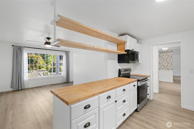 1405 Homann Drive SE, Lacey, WA 98503