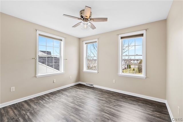 8735 Alizarin Avenue, Cicero, NY 13039