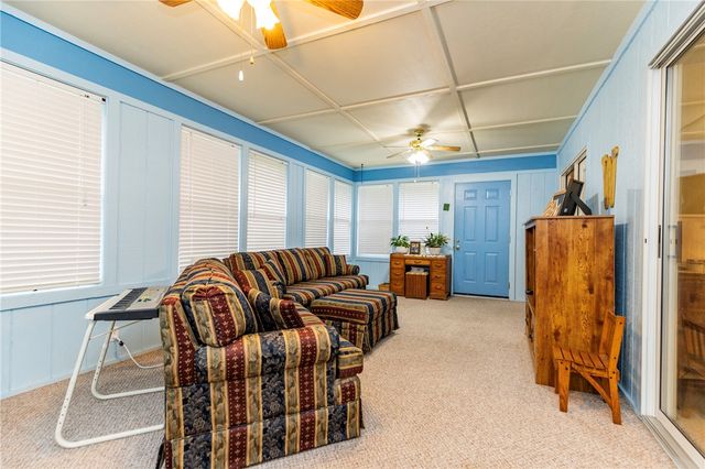 135 Mayfair Drive, Bella Vista, AR 72715