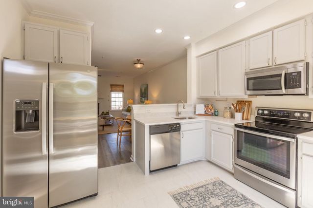 1136 WICKFORD CT, Crofton, MD 21114