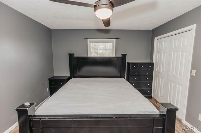 12280 Chicago Road, Dixon, MO 65459