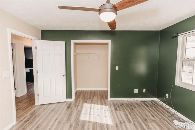 12280 Chicago Road, Dixon, MO 65459