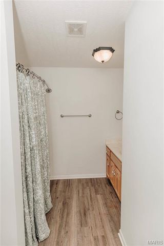 12280 Chicago Road, Dixon, MO 65459