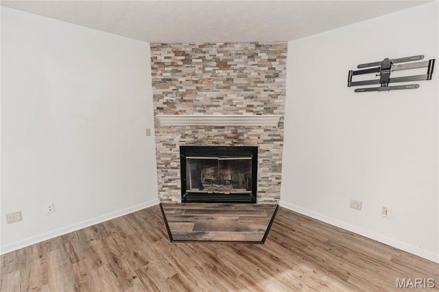 12280 Chicago Road, Dixon, MO 65459