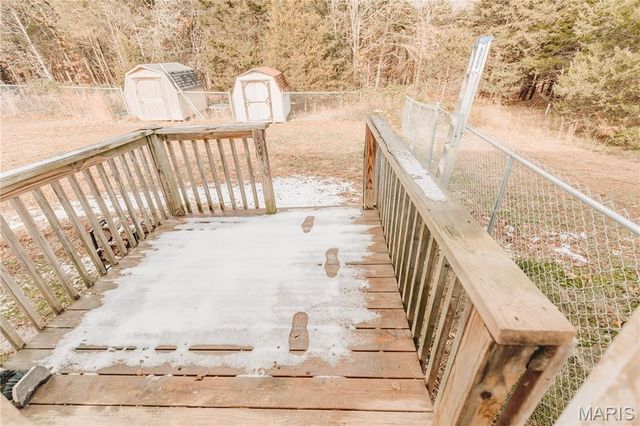 12280 Chicago Road, Dixon, MO 65459