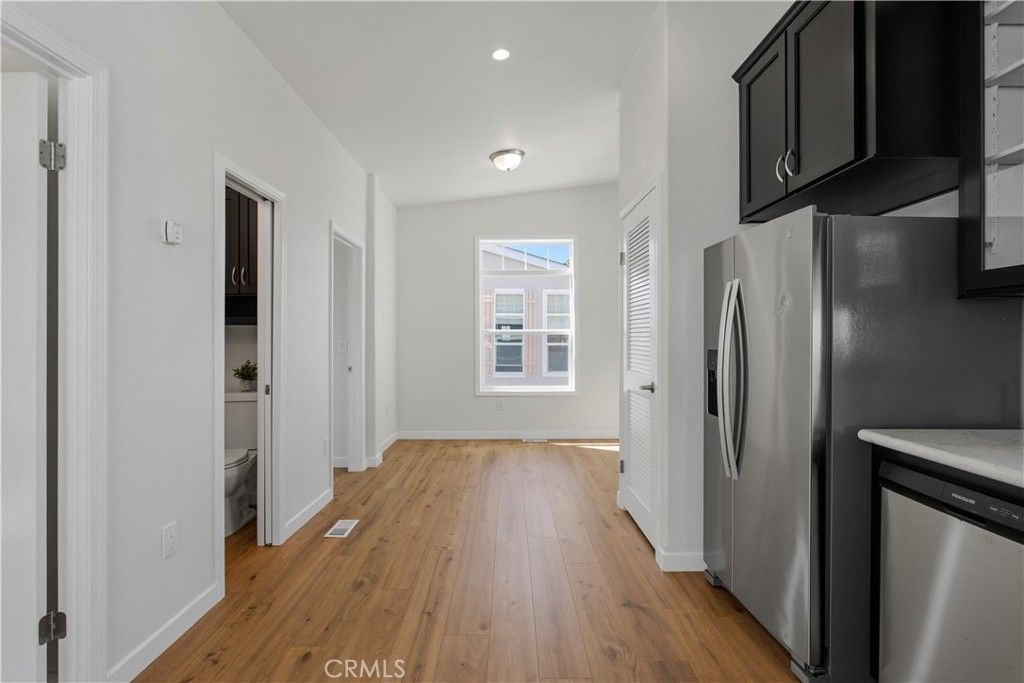 8250 Lankershim Boulevard Space 82, North Hollywood, CA 91605 — photo 4