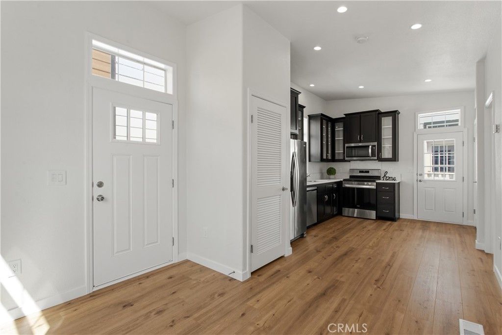 8250 Lankershim Boulevard Space 82, North Hollywood, CA 91605 — photo 5