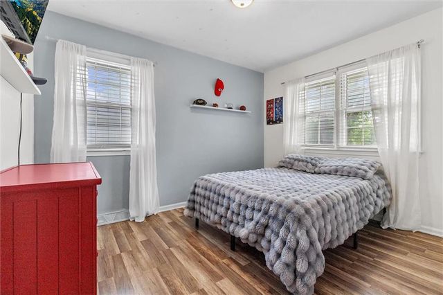209 Augustus Drive, Excelsior Springs, MO 64024