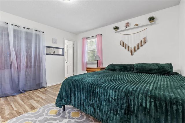 209 Augustus Drive, Excelsior Springs, MO 64024