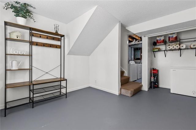 209 Augustus Drive, Excelsior Springs, MO 64024