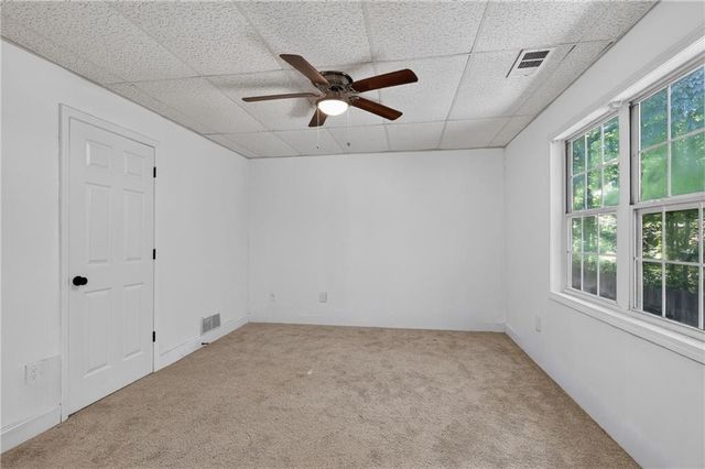 5027 Fitts Drive NE, Roswell, GA 30075
