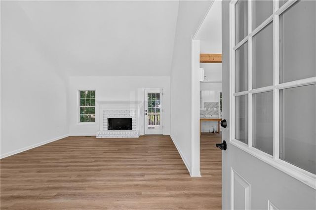 5027 Fitts Drive NE, Roswell, GA 30075