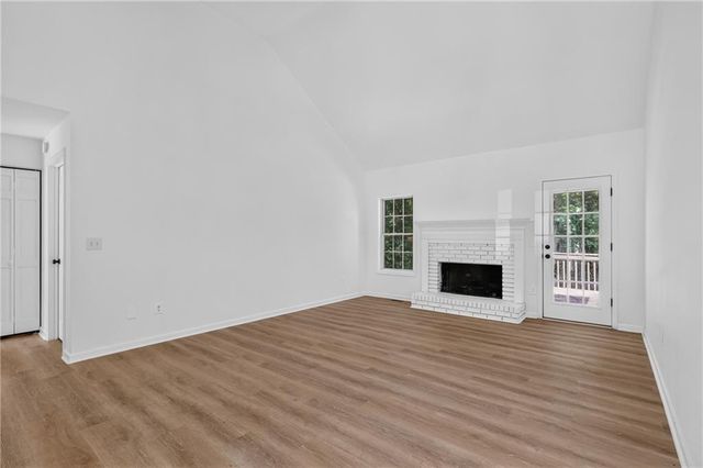 5027 Fitts Drive NE, Roswell, GA 30075