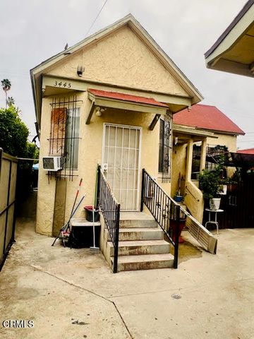 3443 3445 9th Avenue, Los Angeles, CA 90018
