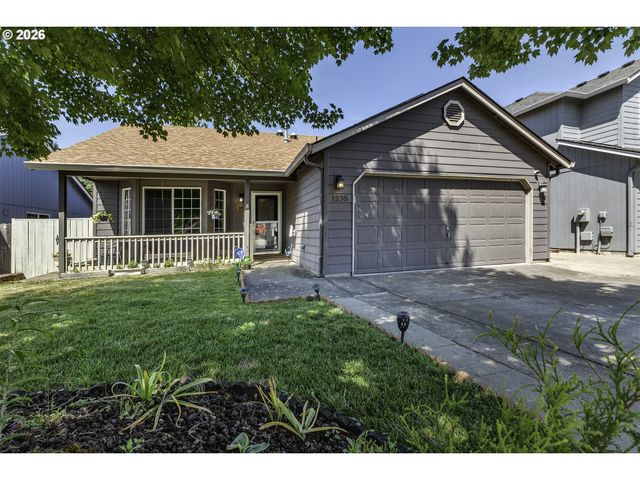 1235 CRYSTAL Ln, Lafayette, OR 97127