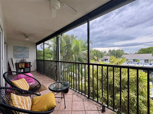 2801 NE 33RD Court 206, Fort Lauderdale, FL 33306